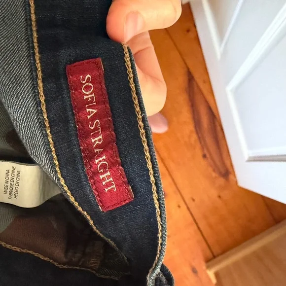 Lucky Brand Women's Deep Indigo Straight Leg Jeans - Picture 6 of 7